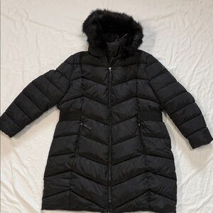Calvin Klein Mid Length Quilted Puffer Hooded Women’s Jacket R13
